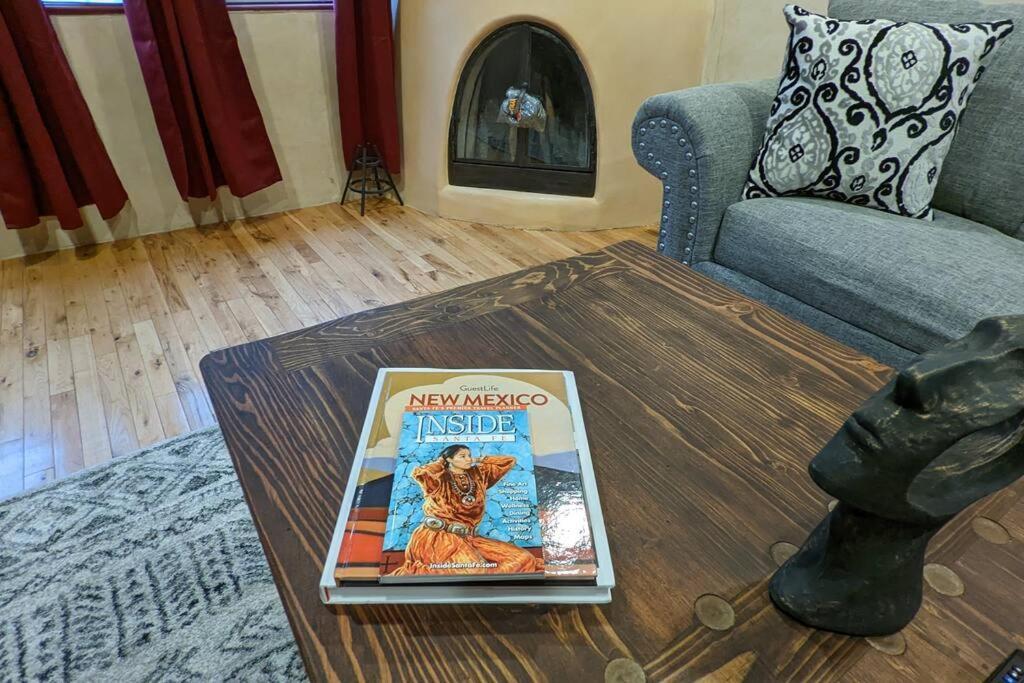 Magical Santa Fe Stay, Minutes From Town Square, Sleeps 4, Includes Free Parking And Outdoor Hot Tub! المظهر الخارجي الصورة